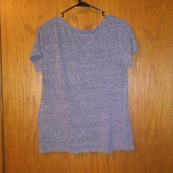 Set of Grey and Pink V-Neck T's - Picture 2 of 5